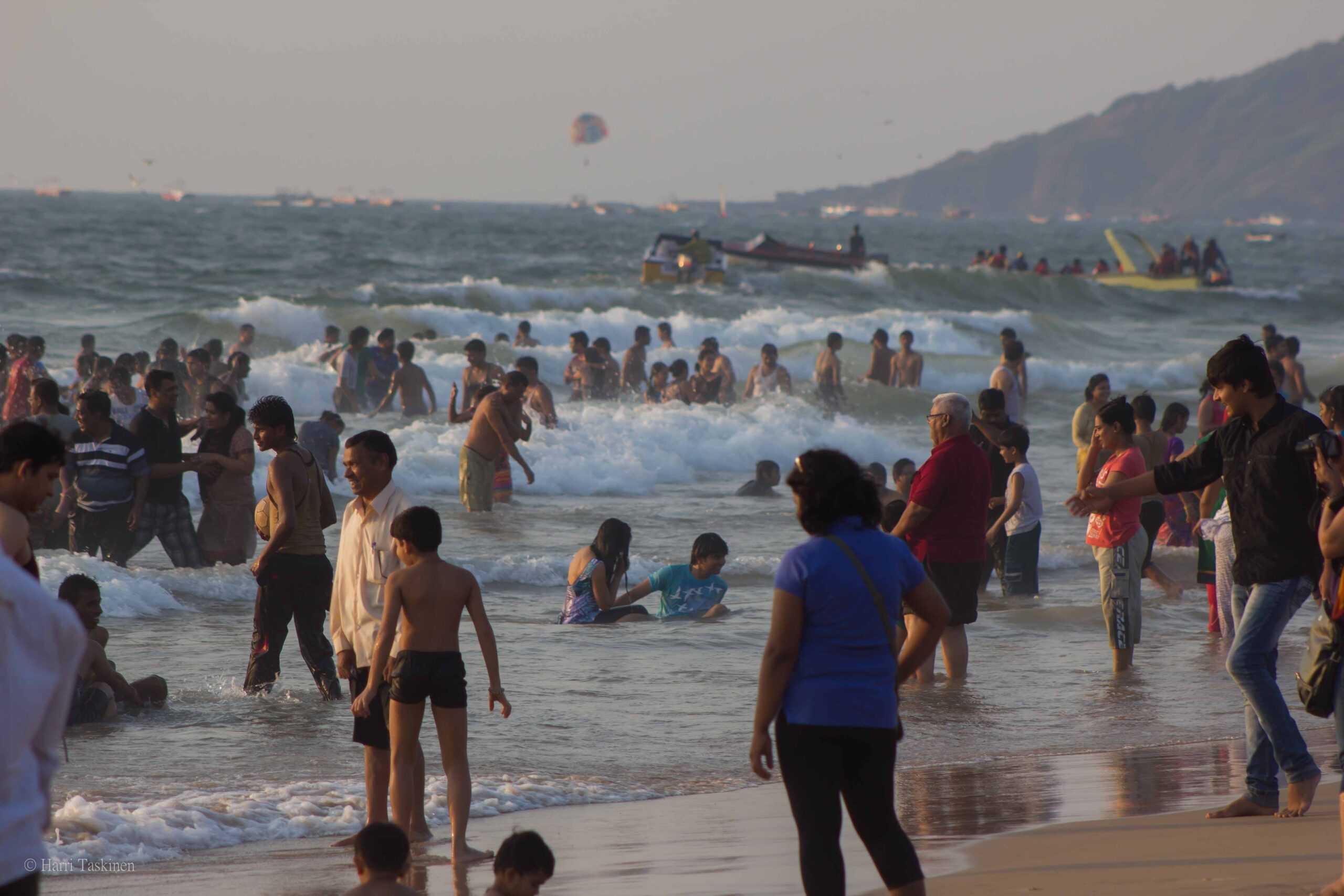 Sunnuntaipäivä rannalla