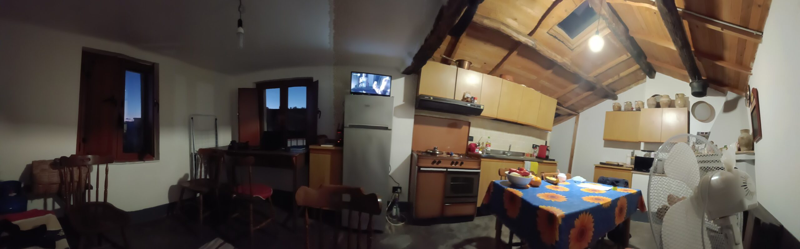 Mitä eroa on sardellilla ja sardellilla?