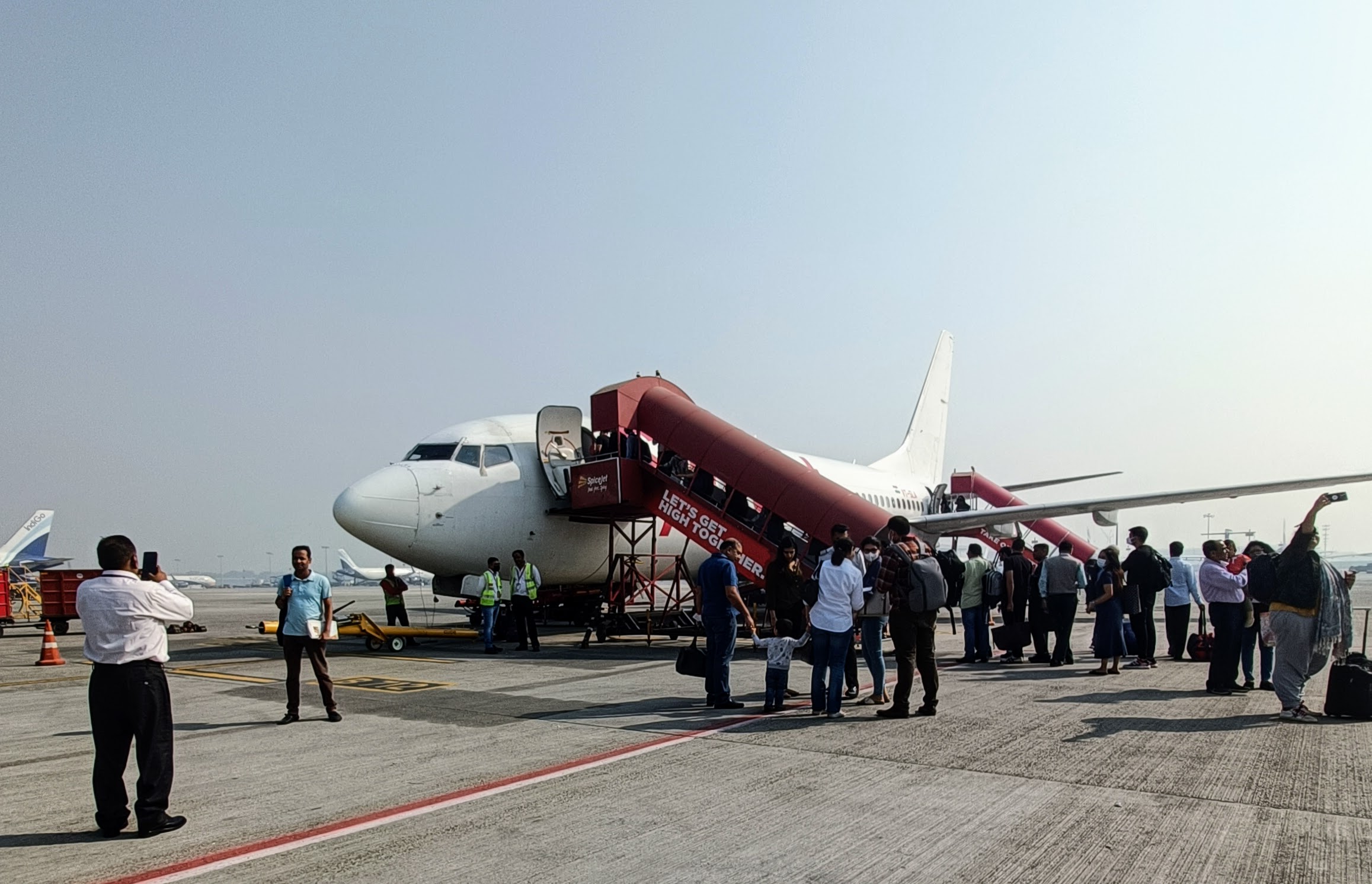 Intiassa – pohjoisesta itään ja länteen